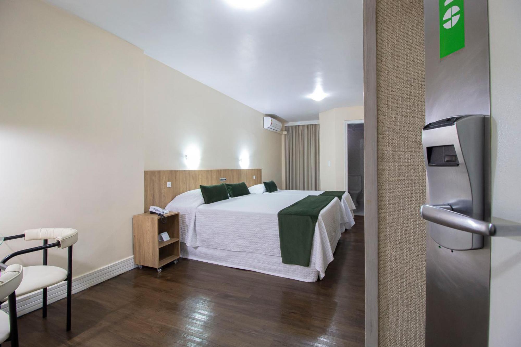 Hotel Nacional Inn Curitiba Torres エクステリア 写真