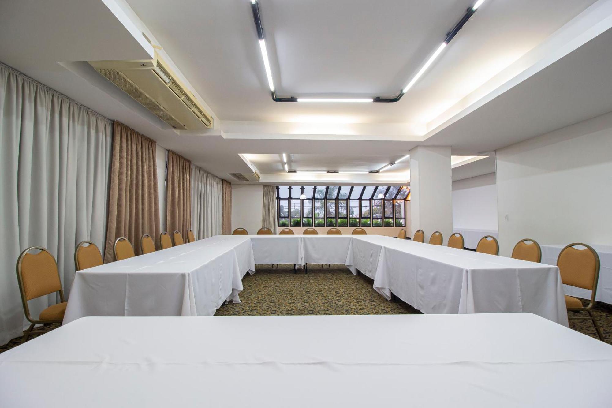 Hotel Nacional Inn Curitiba Torres エクステリア 写真