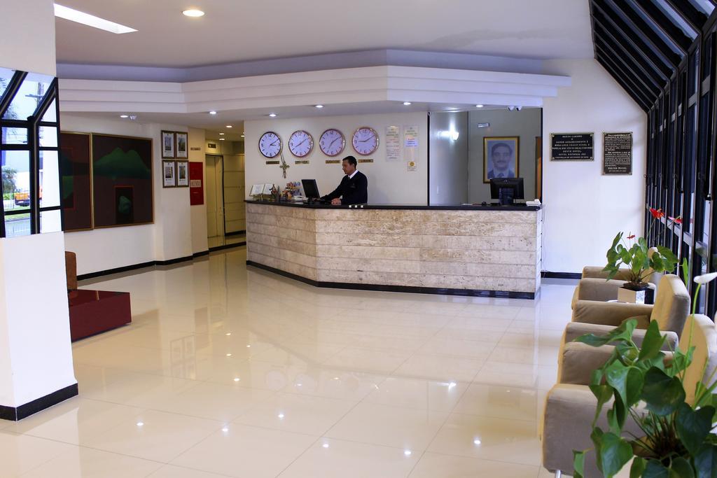 Hotel Nacional Inn Curitiba Torres エクステリア 写真